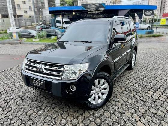 MITSUBISHI PAJERO FULL 3.8 HPE 4X4 V6 24V GASOLINA 4P AUTOMÁTICO